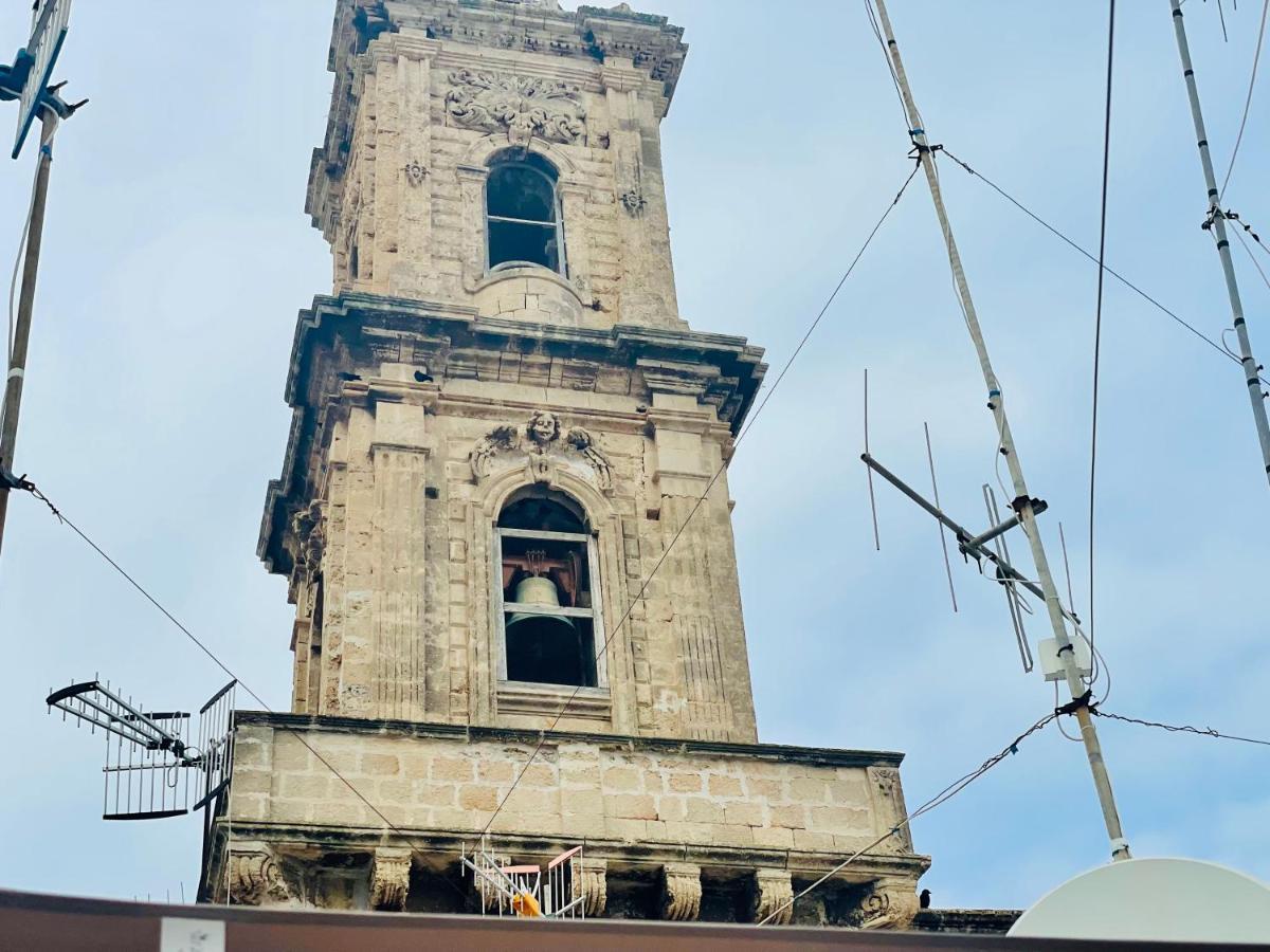Torre Dalu' - A Due Passi Dalla Spiaggia Di Porta Vecchia, Con Terrazzo Privato E Netflix Monopoli Luaran gambar