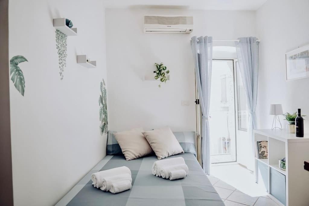 Torre Dalu' - A Due Passi Dalla Spiaggia Di Porta Vecchia, Con Terrazzo Privato E Netflix Monopoli Luaran gambar